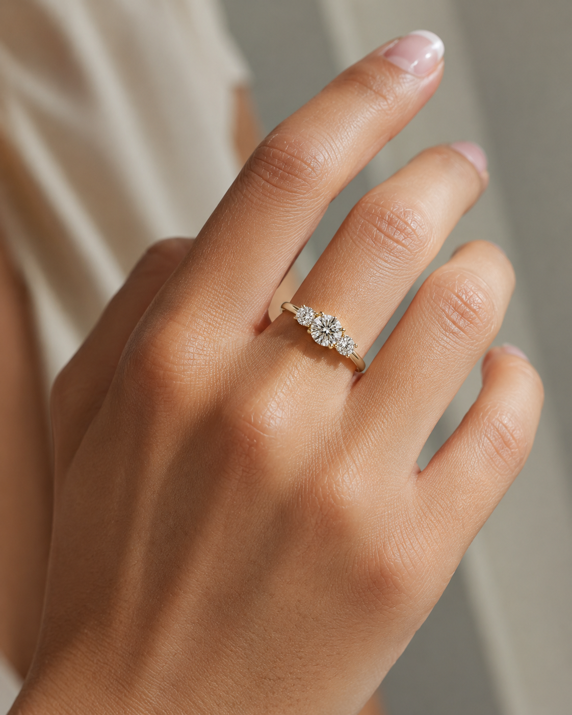 Drei-Stein Verlobungsring (Trilogie) | 2.0 – 3.0 ct | Lab-grown Diamant | 14k Gold | Lunevya