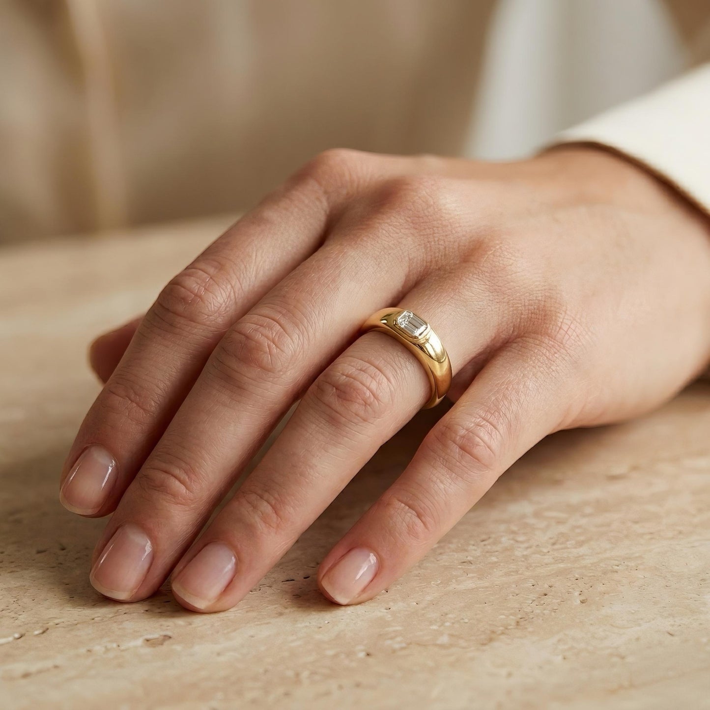 Smaragd-Schliff Ring mit Labordiamant | Bezel-Setting | 14k Gold – LUNEVYA