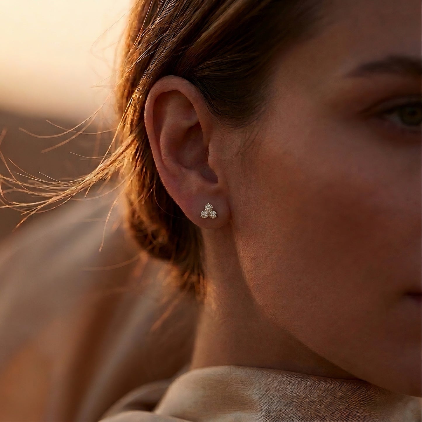 Diamant Cluster Ohrstecker | Trillion Design | Lab-grown Diamant | 14k Gold | Lunevya