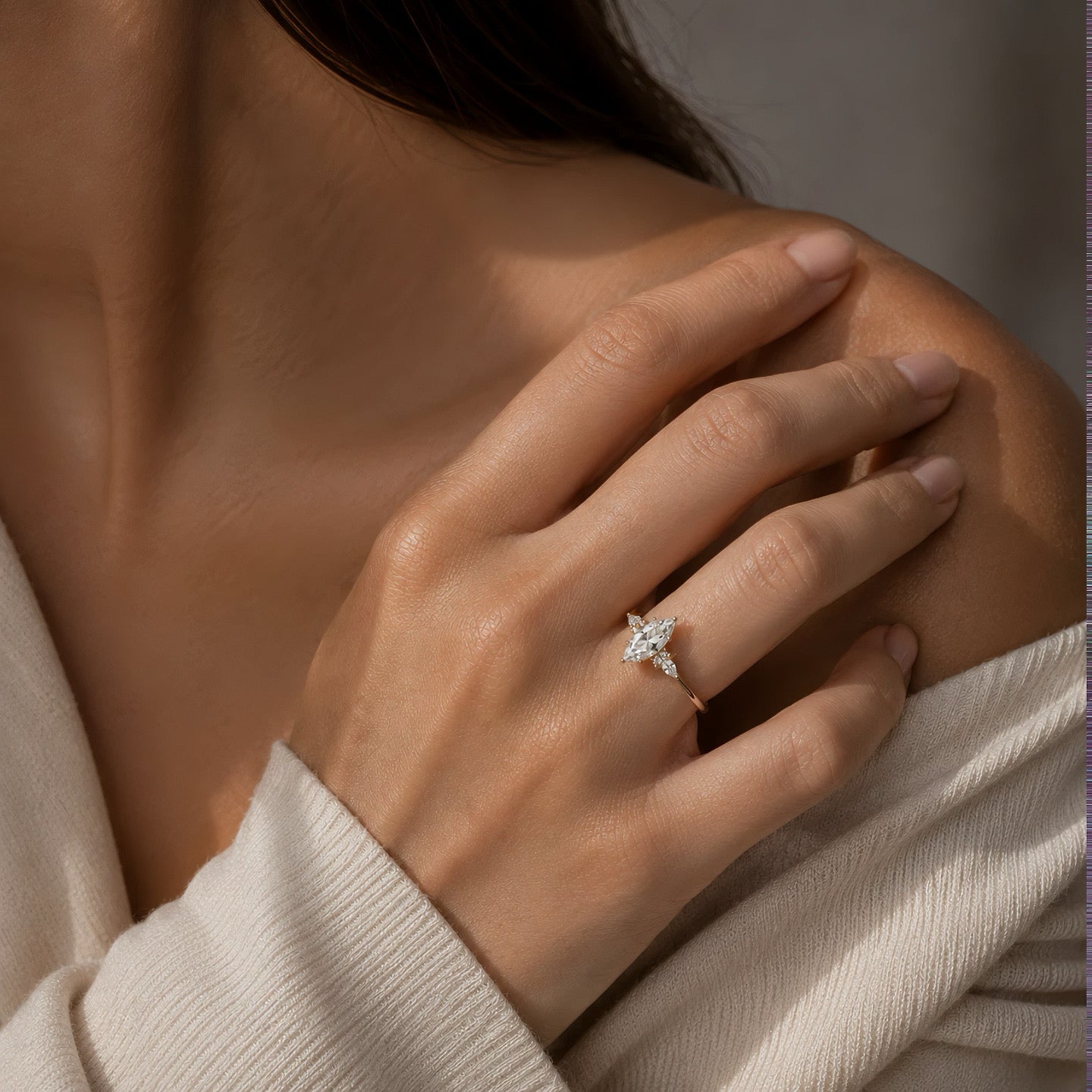 Amoria Ring  Marquise Diamant Cluster, 14K Gold, IGI
