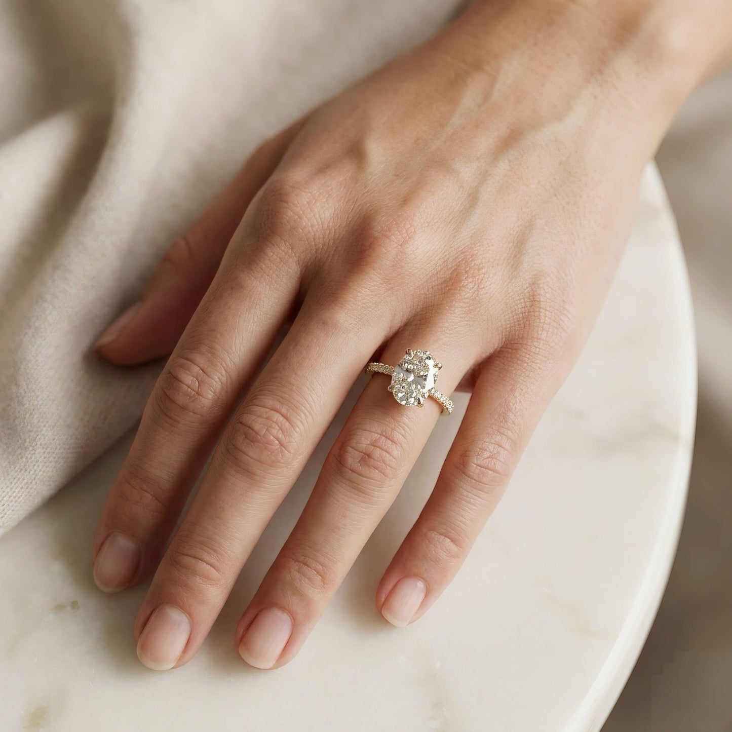 Oval Engagement Ring | 2.0 - 4.0 ct | Custom Design | Lab-grown Diamond | 14k Gold | Lunevya