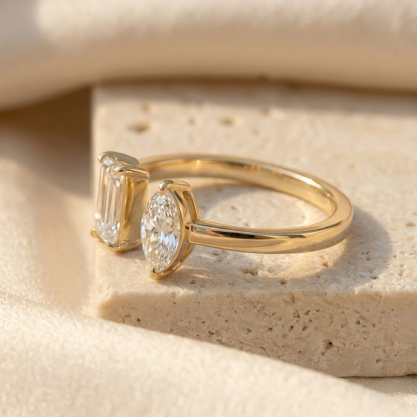 Lunevya Bague Toi et Moi Diamant | Taille Émeraude & Marquise | Or 14 carats | Design Personnalisé