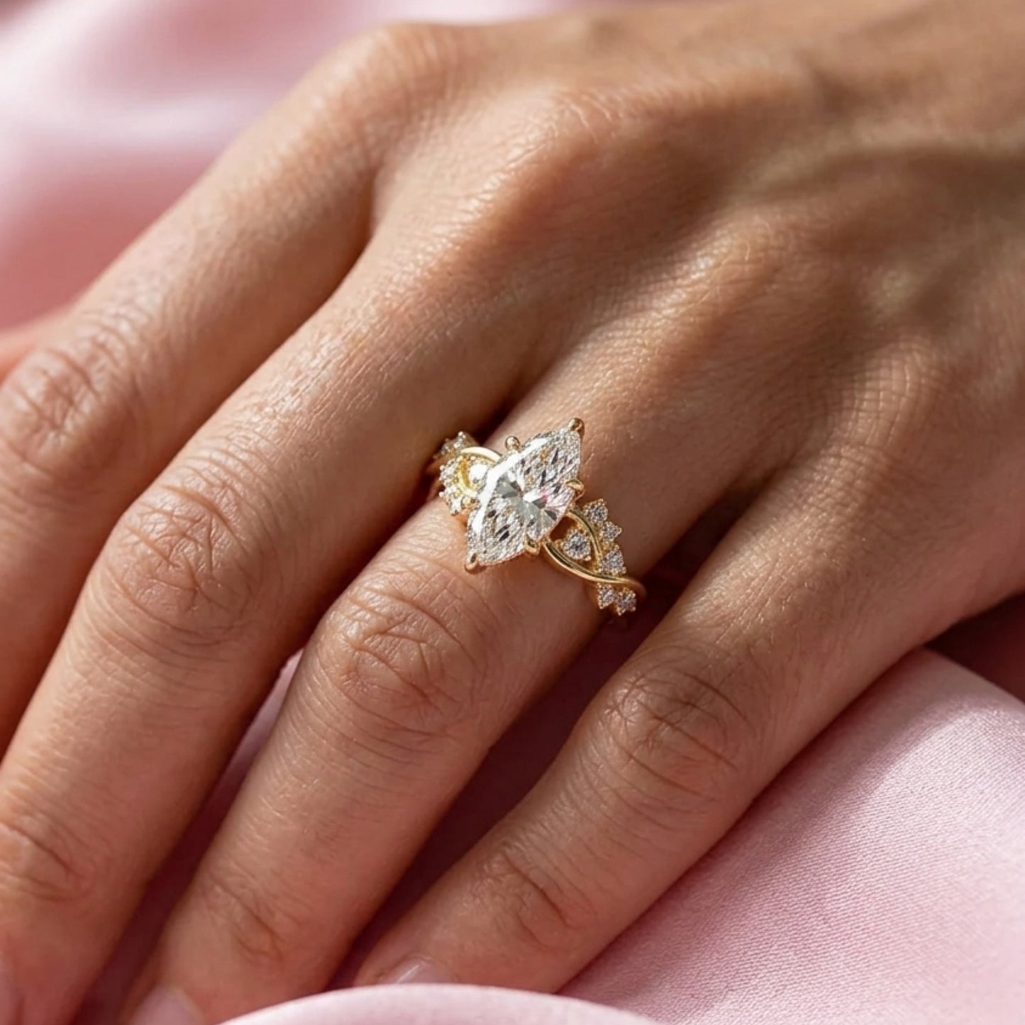 Marquise-Verlobungsring | 2.0 ct | Custom Design | Lab-grown Diamant | 14k Gold | Lunevya