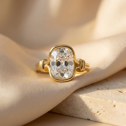 Lunevya Cushion Diamantring | 1.00 – 4.00 ct | 14k Gold