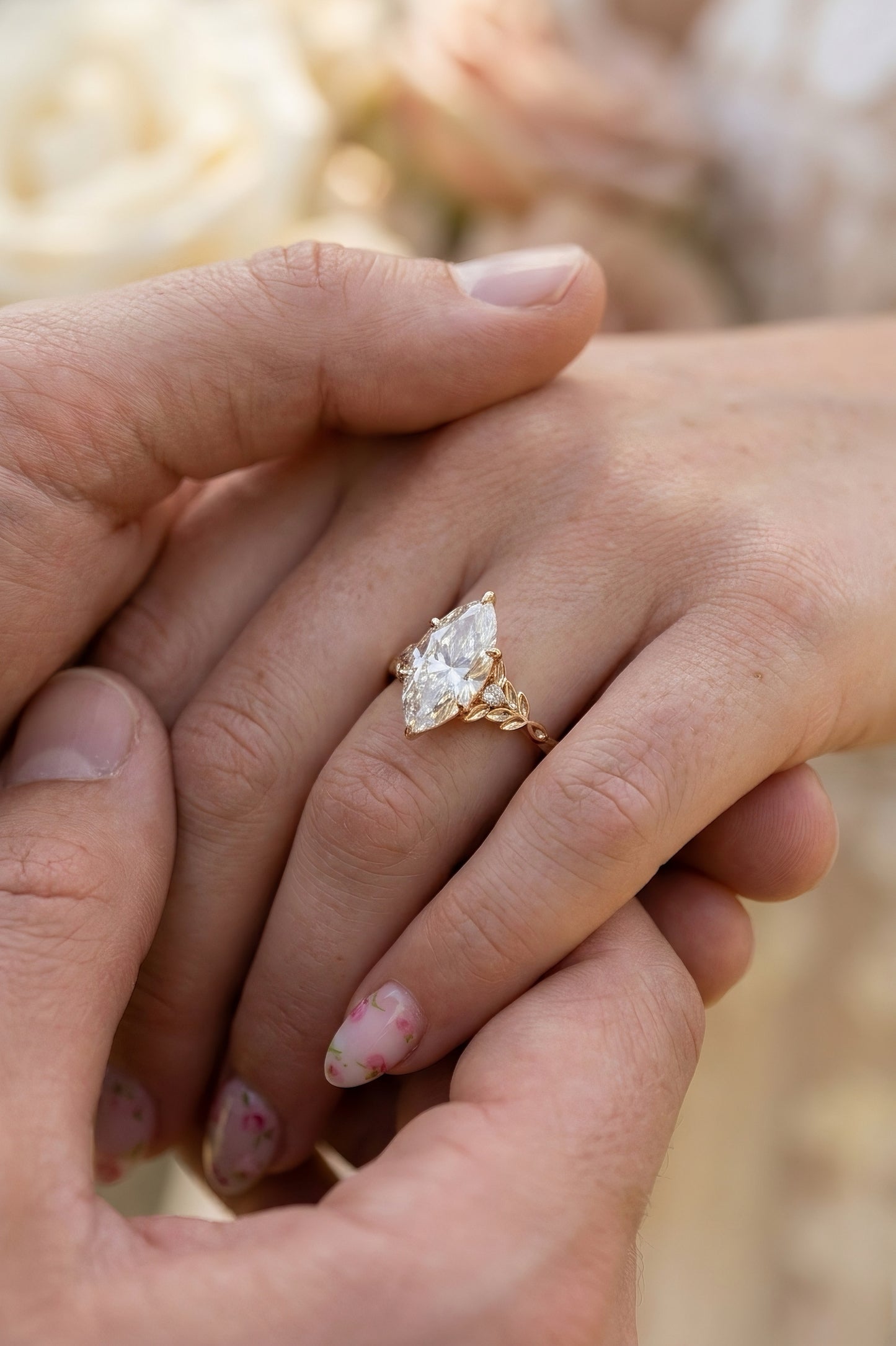 Marquise Verlobungsring 2.0 Karat | Lab-grown Diamant | 14k Gold | Lunevya
