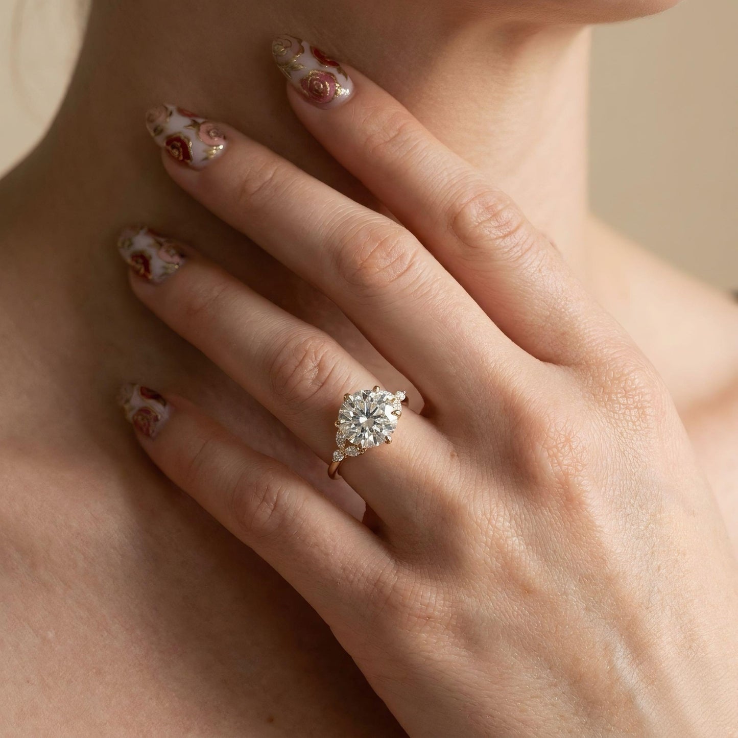 Kronen-Solitär Verlobungsring | 4.0 - 5.0 ct | Custom Design | 14k Gold | Lunevya